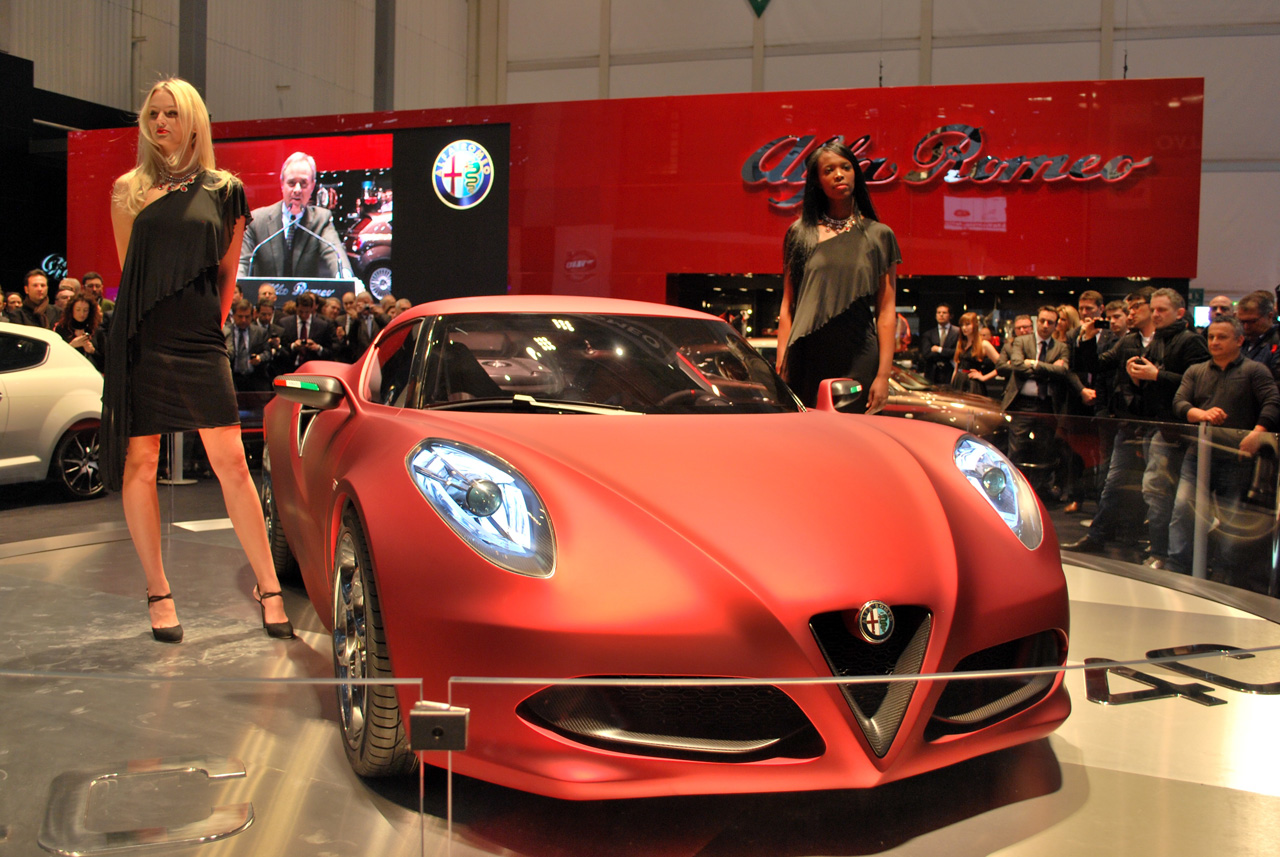 Alfa-Romeo-4C-Concept-1.jpg