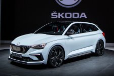1dd6b99b-skoda-vision-rs-paris.jpg