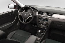 2014-Skoda-Rapid-Spaceback-HB-6.jpg