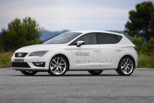 Seat-Leon-Verde-2[3].jpg