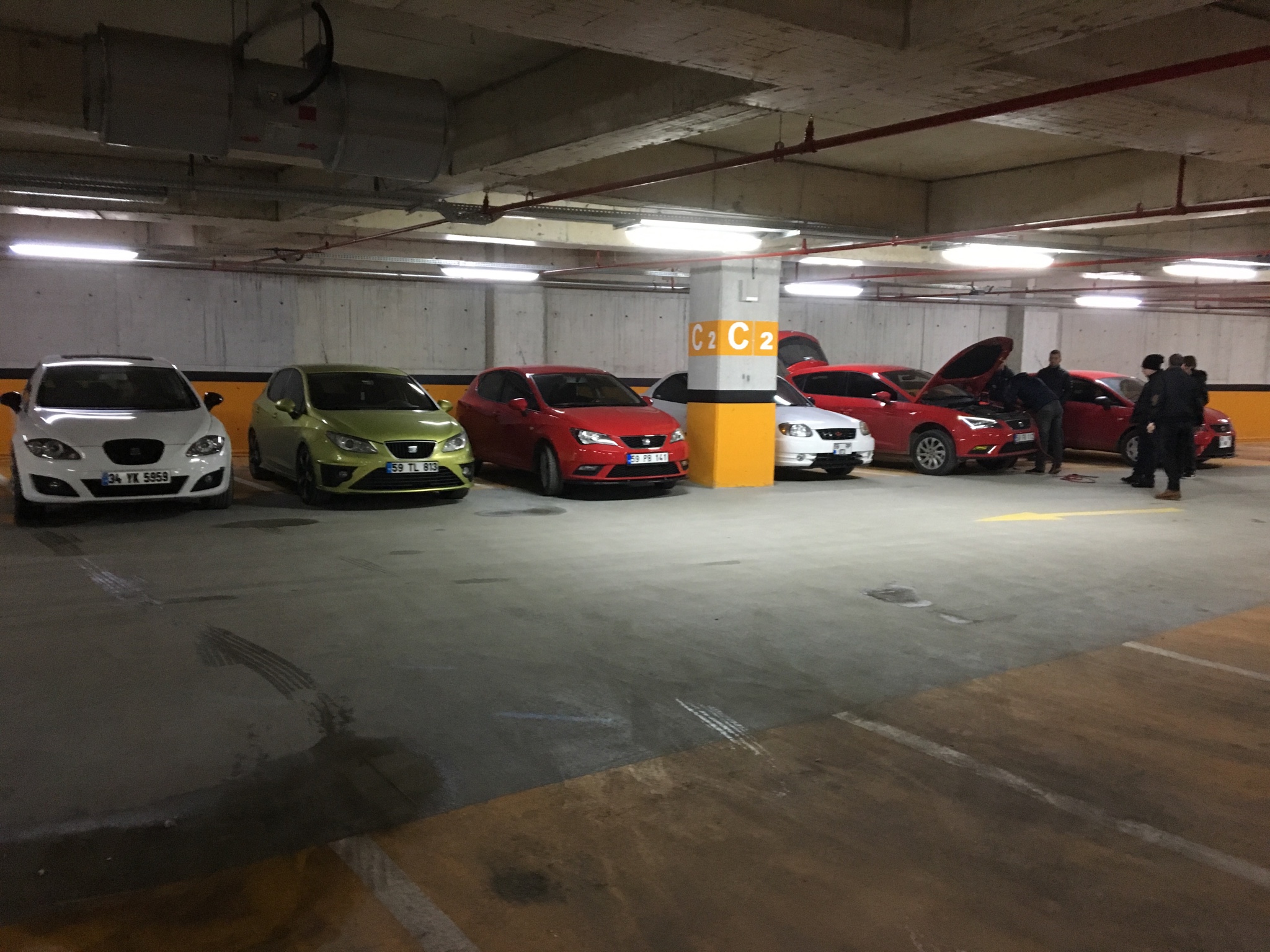 5f1ee5bec05a6acb44304bae352e338b.jpg