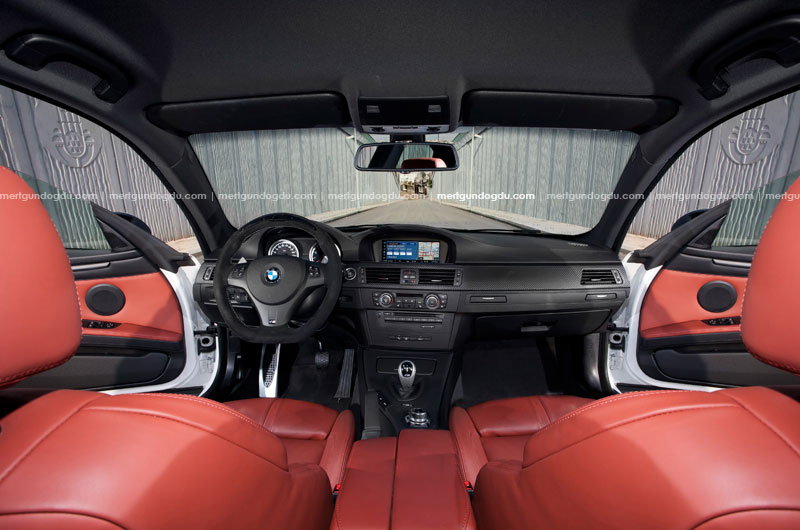 bmw-2012-m3-e92-interior3.jpg